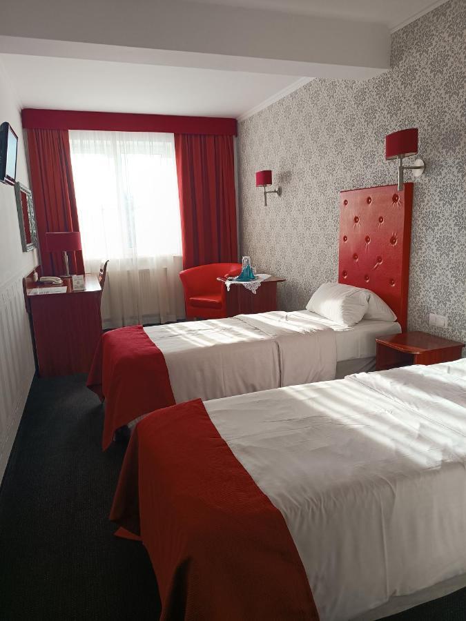 Amigo Hotel Sulejówek Eksteriør bilde